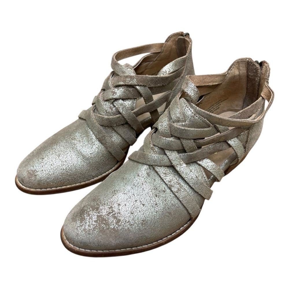 Seychelles Silver Metallic Strappy Leather Ankle Boots Size 6.5